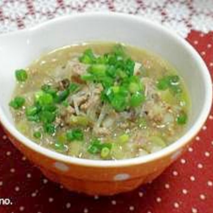 ちょっぴり辛い春雨スープ